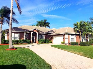 440 NW Canterbury Ct, Port Saint Lucie, FL 34983