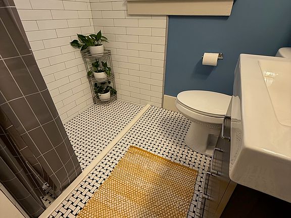 Full Bath Tile Floor