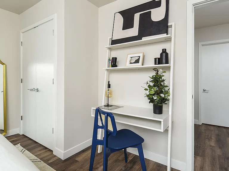 2 Bedroom