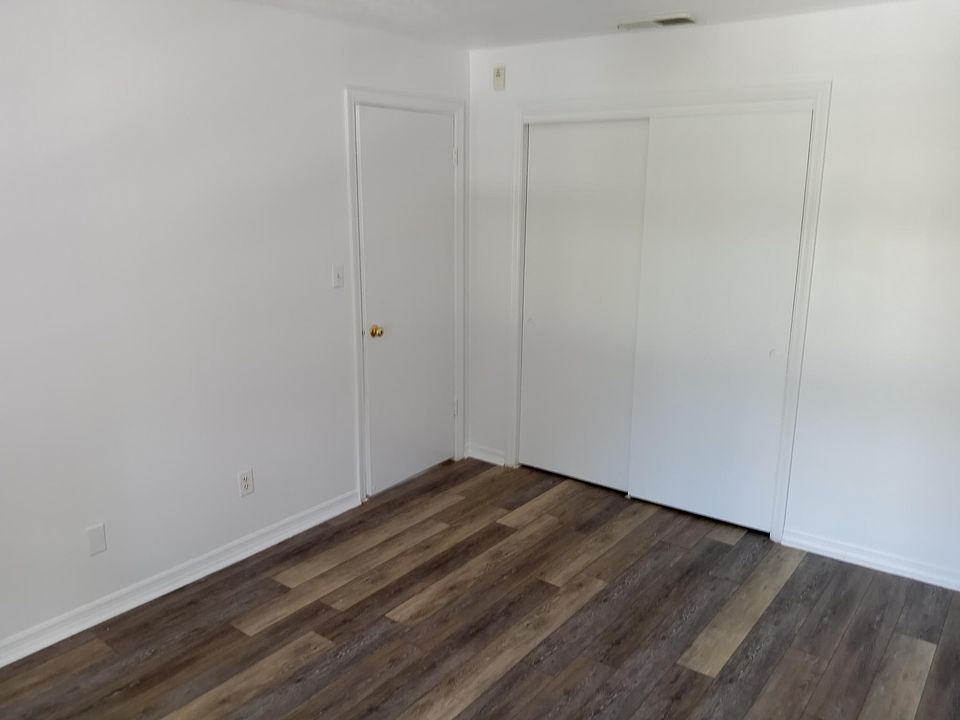 1st image of 5157 Beach Dr SE APT A