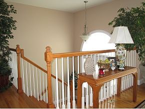 3rd image of 302 Sugar Plum Ln
