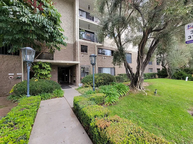 Verdugo Vista — Photo 32