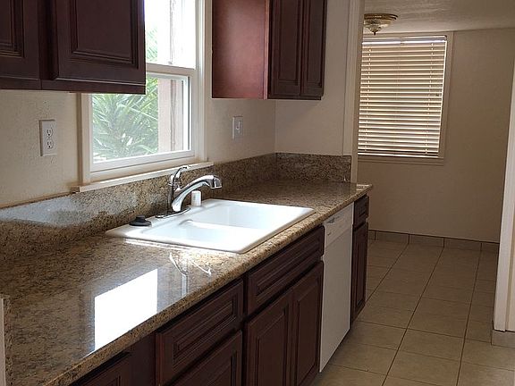 Newly Updated Kitchen