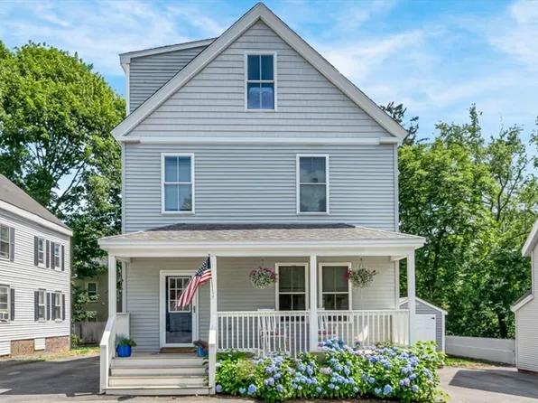 13 Lincoln Ct, Amesbury, MA 01913