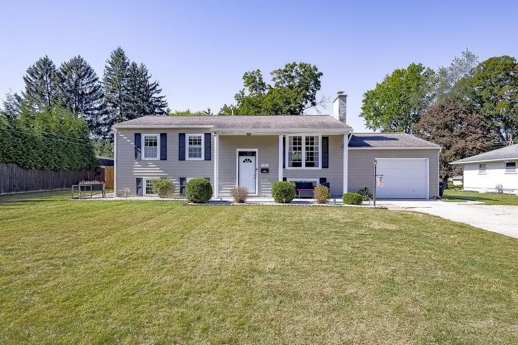 Real estate listing image