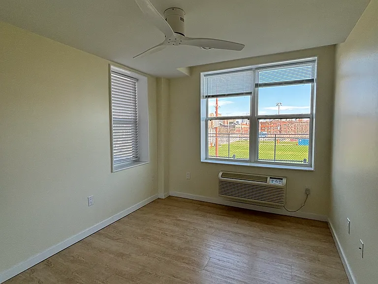 249 S 49th St #206 — Photo 5