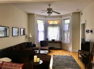 1113 W Wellington Ave #2, Chicago, IL 60657