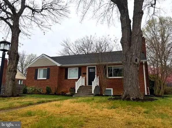 3404 Haven Pl, Falls Church, VA 22041