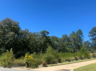 20 Hunters Woods Ct, Little Rock, AR 72210