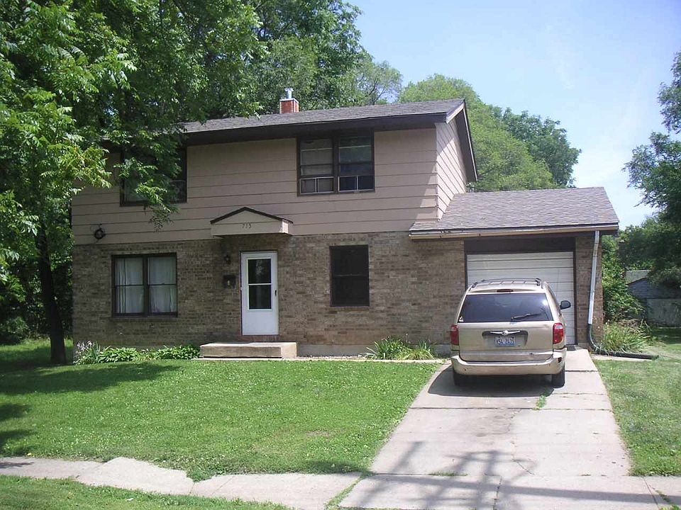 1st image of 715 N Rockton Ave