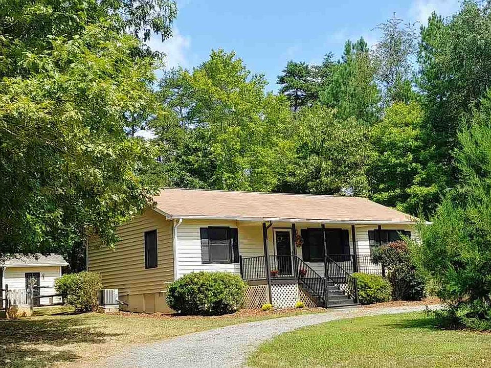 1st image of 557 Jefferson Dr