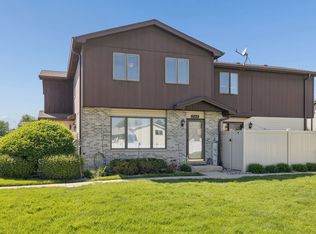740 Brockwood Rd, New Lenox, IL 60451