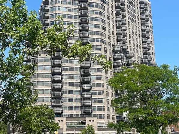 112-01 Queens Boulevard image 34 of 34