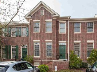 107 Fenner Ln, Raleigh, NC 27603