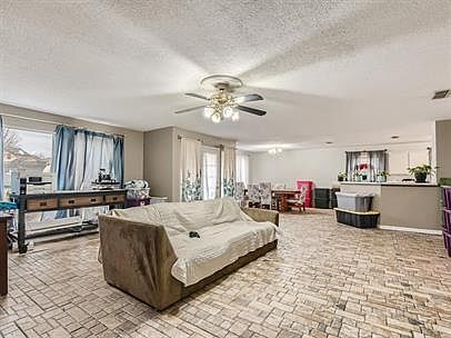 3rd image of 8128 Heritage Place Dr #11013477