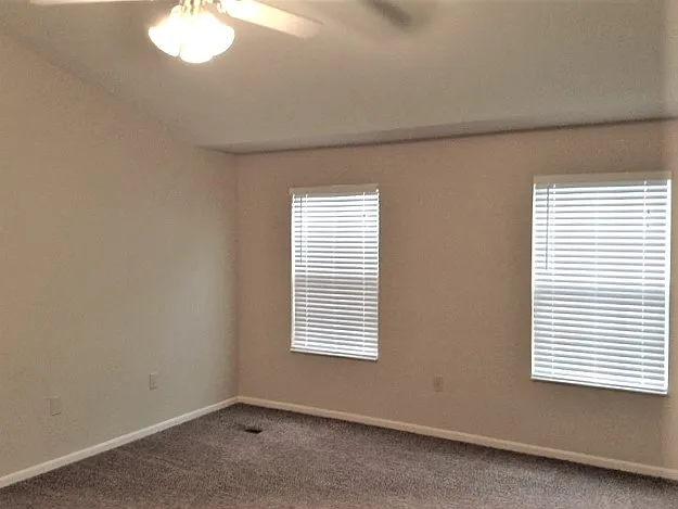 2626 Sterling Trce — Photo 8
