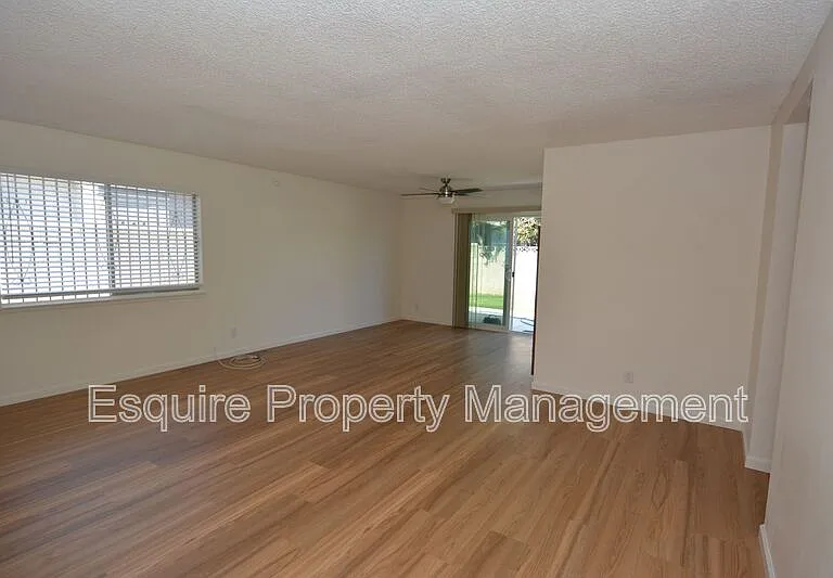 240 Alpine St — Photo 4