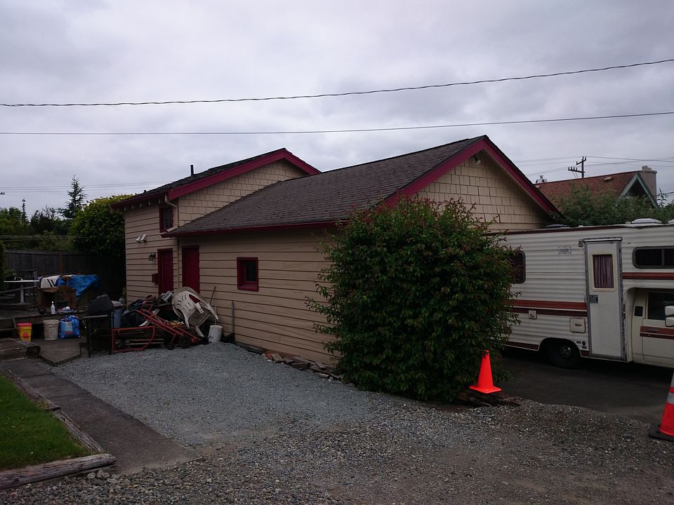2nd image of 5002 S Roxbury St