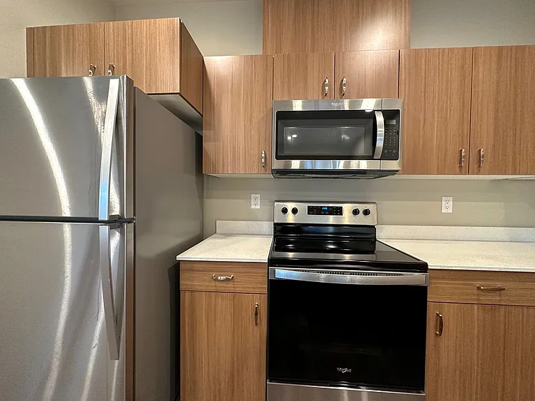 Autumn Woods Apartments — Photo 52