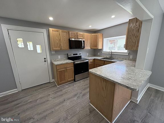 4th image of 3541 Mount Rd