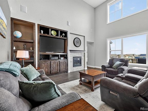 3rd image of 8684 Yucca Street
