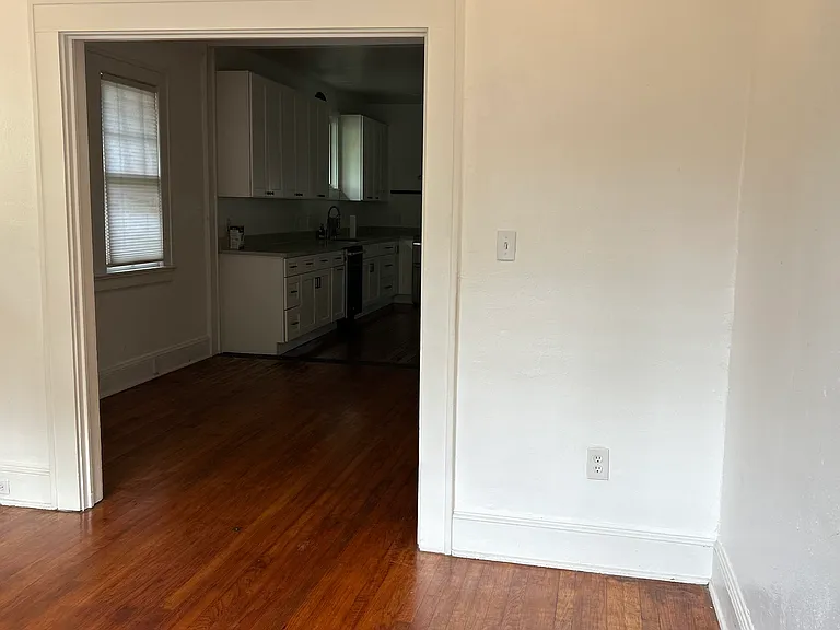 1089 Cherry St — Photo 10