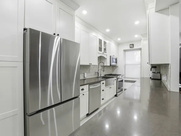 25-40 31st Avenue image 1 of 21