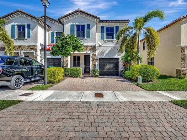 11893 SW 150th Pl, Miami, FL 33196