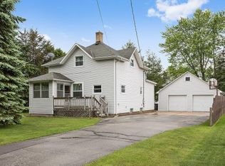511 Pine St, Pulaski, WI 54162