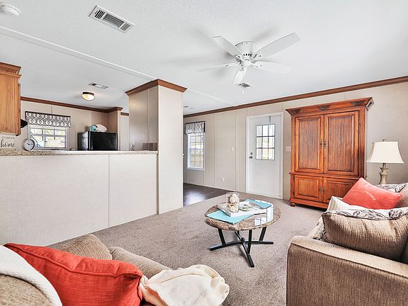 3rd image of 12 Camino Real Ct