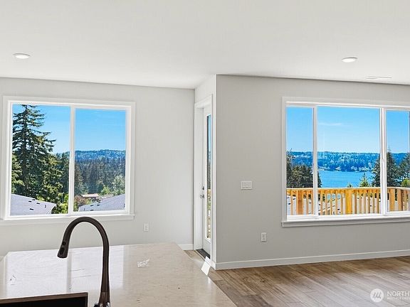 2nd image of 2049 NE Norseman Way