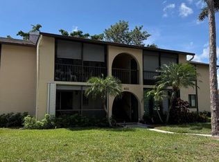 422 Pine Glen Ln #A1, Greenacres, FL 33463