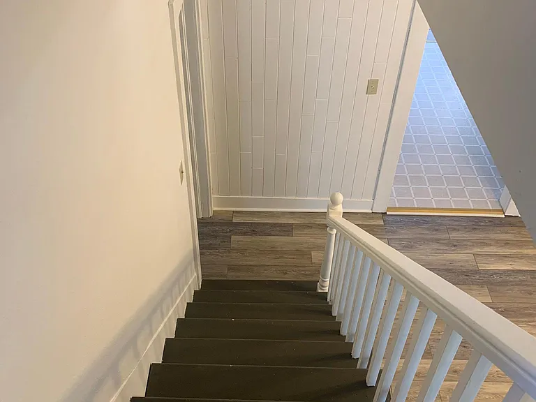 304 S Anderson St — Photo 13
