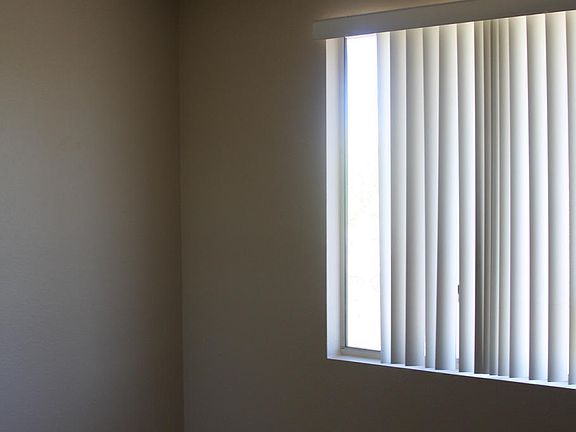 2nd image of 16013 S Desert Foothills Pkwy APT 2043