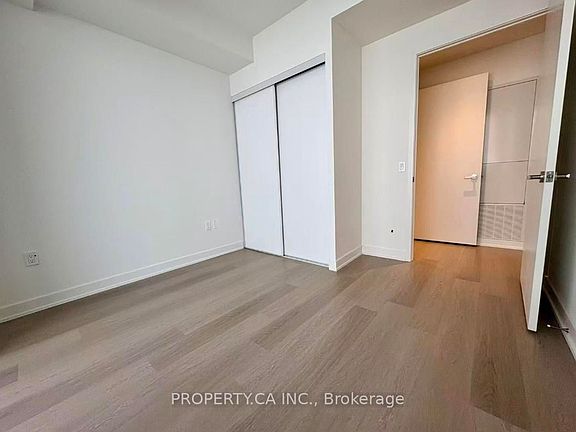 2nd image of 448 Burnhamthorpe Rd W #3410