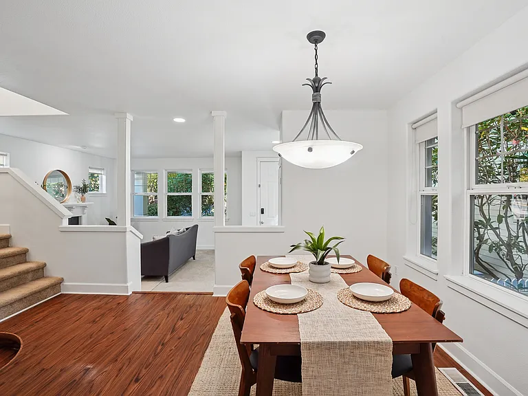 9926 NW Durrett St — Photo 9
