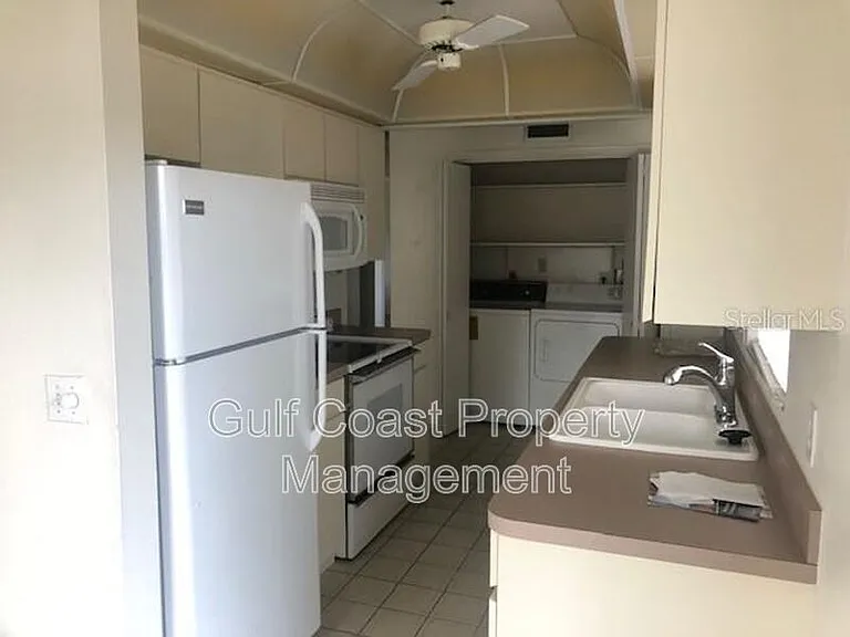 2125 Pueblo Cir #V-7 — Photo 7
