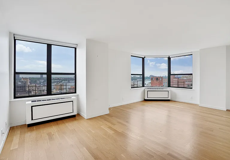 247 W 87th St #23F — Photo 1