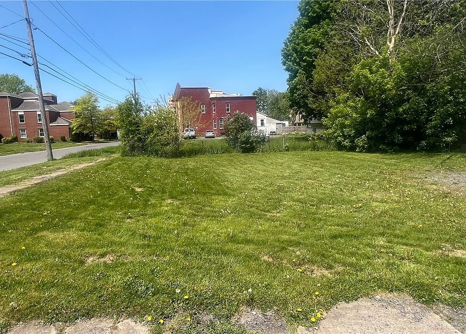 331 Blandina St Utica, NY Zillow Apartments for Rent in Utica