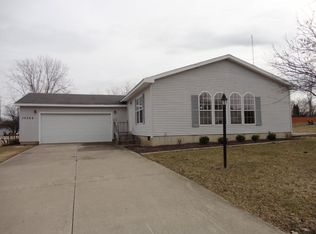 10222 Adobe Ct, Fort Wayne, IN 46825