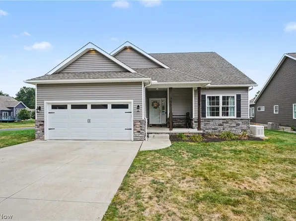 341 Alexis Ln, Canal Fulton, OH 44614