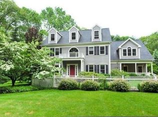 153 Walpole St, Dover, MA 02030