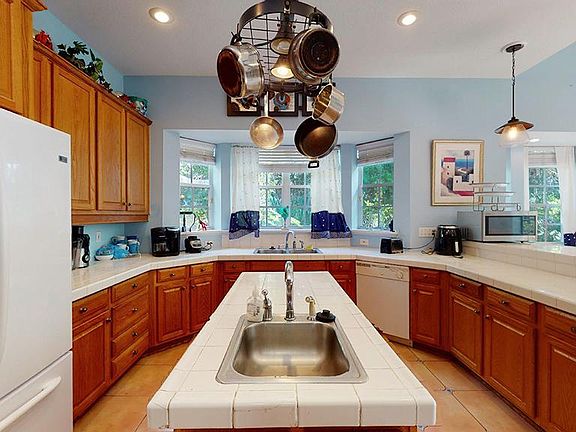 5th image of 6229 Coquina Cir #6229