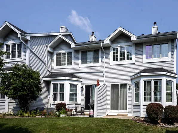 8423 South 76th STREET, Franklin, WI 53132