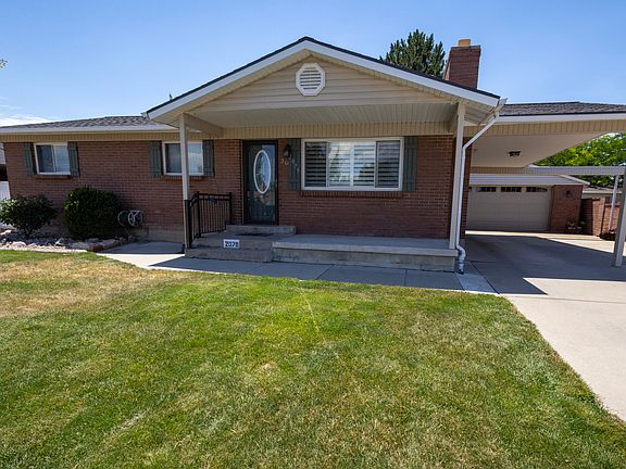 3rd image of 2079 W Arthur Dr S