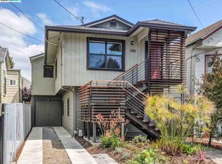 3260 Hannah St, Oakland, CA 94608