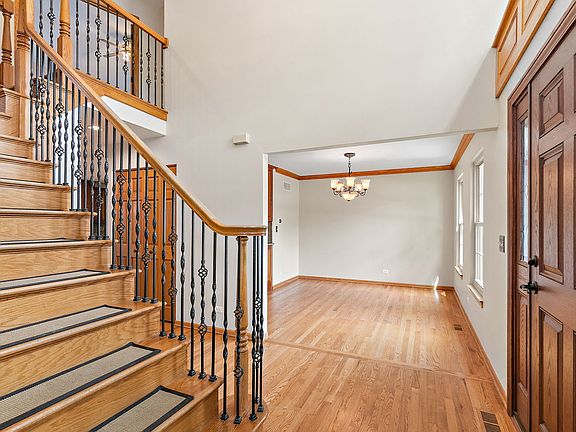 2nd image of 2256 Thornwood Ct