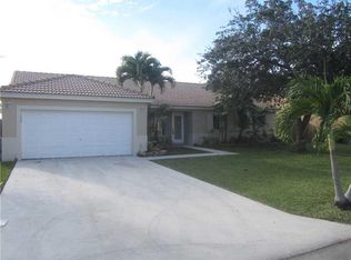 17752 SW 137th Pl, Miami, FL 33177