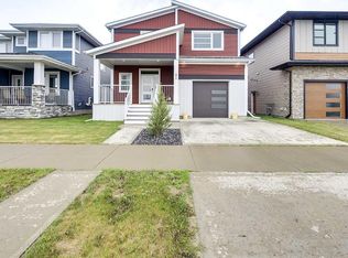 471 N Townsend St, Red Deer, AB T4P0Y5