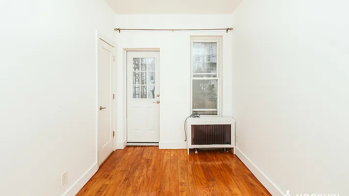 Rented by Nooklyn NYC LLC | media 20